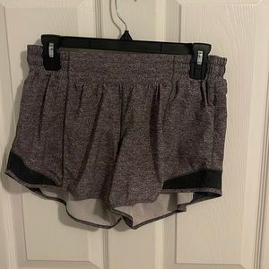 Lululemon Hotty Hot HR Short 4”
